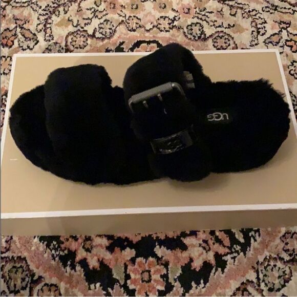 UGG Fuzz Yeah Genuine Shearling Sheepskins Slides Sandals Slippers Size 6 - Picture 8 of 9